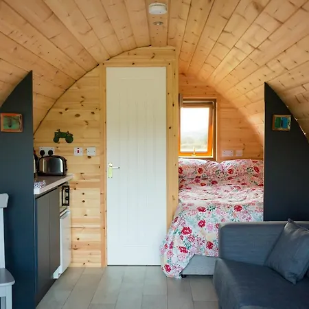 Glamping Деревянный коттедж Kilbane