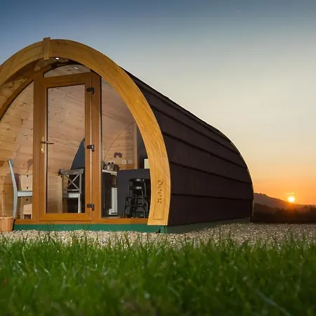 Glamping *